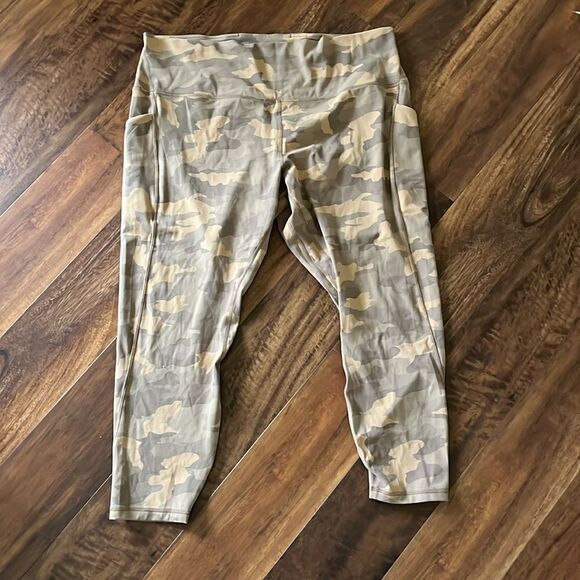 Lululemon Heritage Tan Camo Align High Rise Pant with Pockets 28” inseam Size 20 - Picture 3 of 4